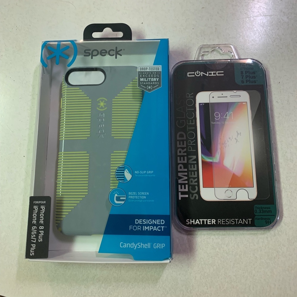 iPhone 8 Plus Speck phone case + screen protector